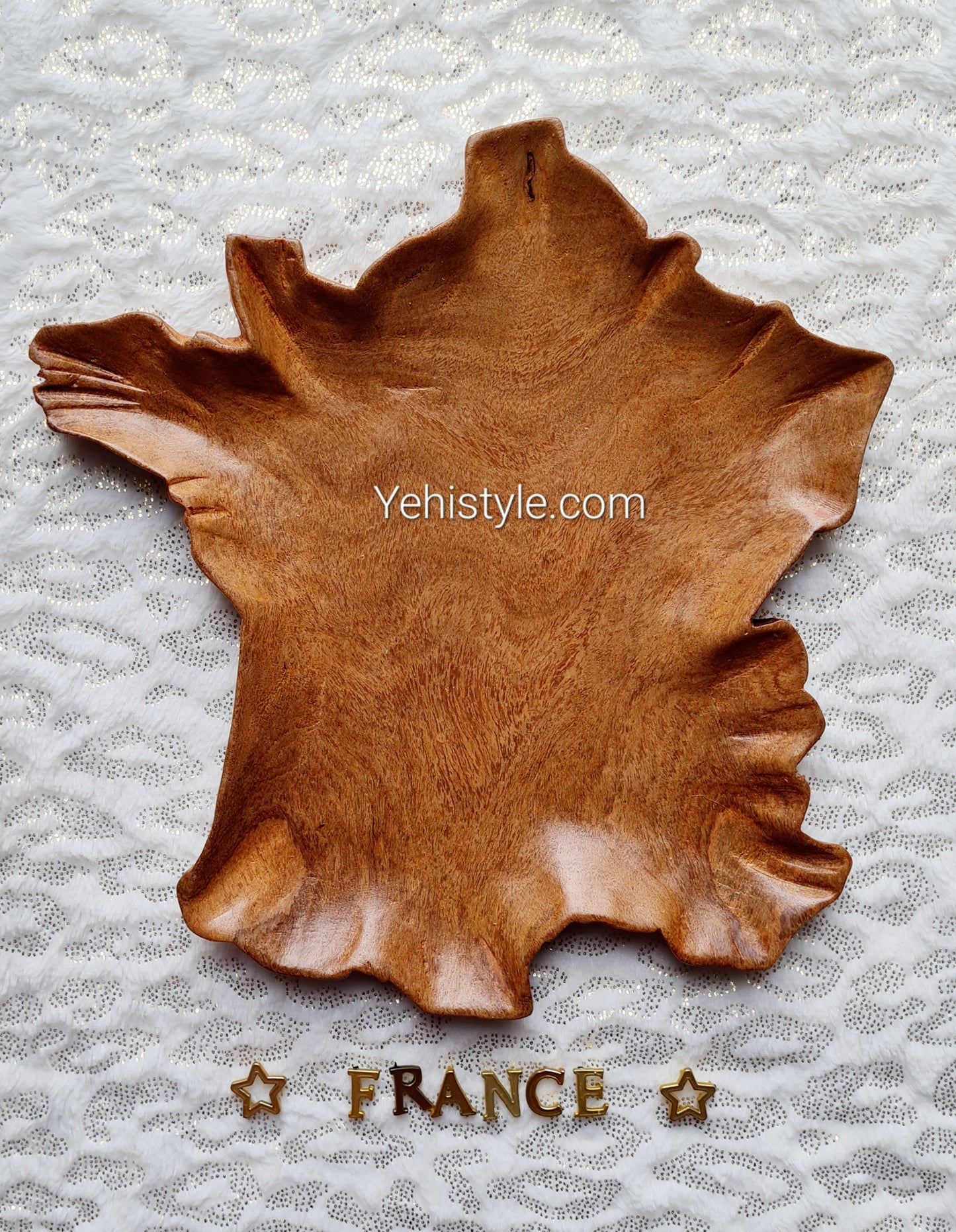 Assiette en bois France