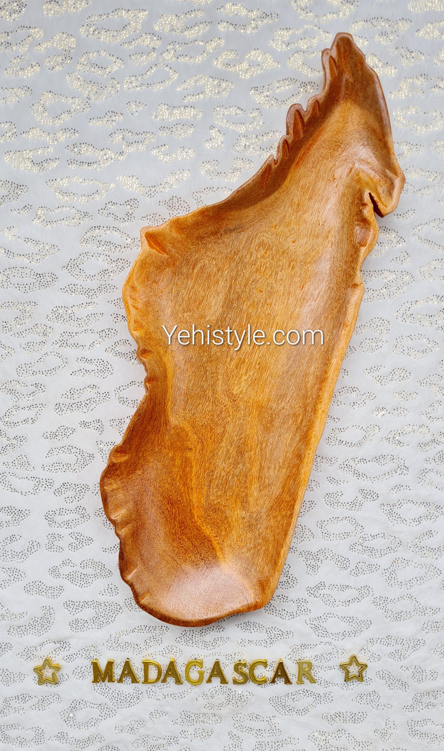 Assiette en bois Madagascar