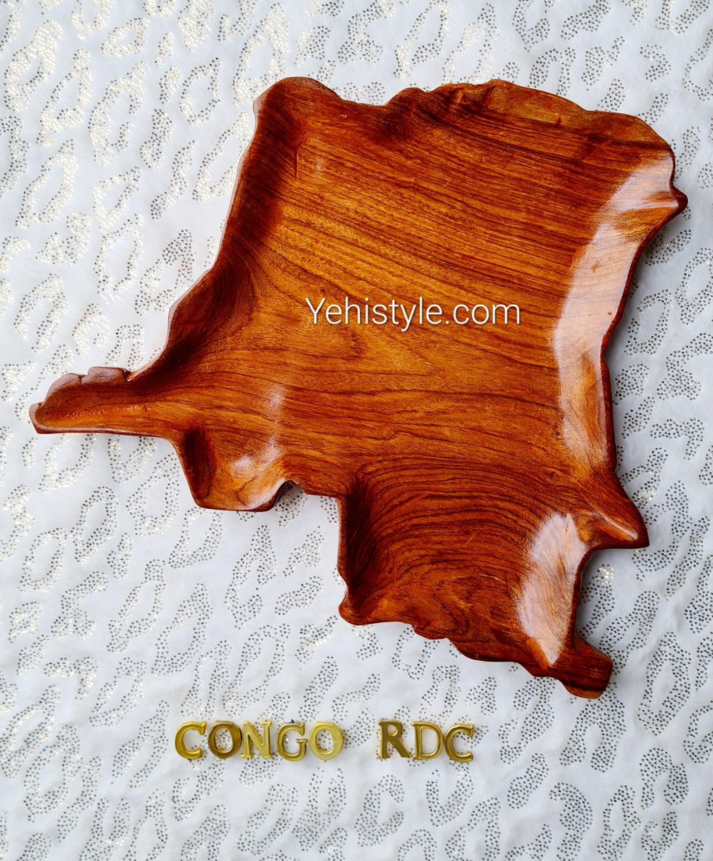 Assiette en bois Congo Kinshasa