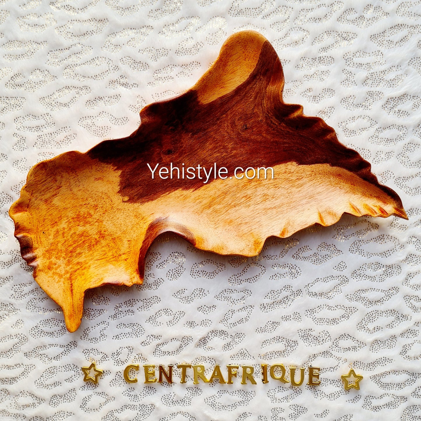Assiette en bois Centrafrique