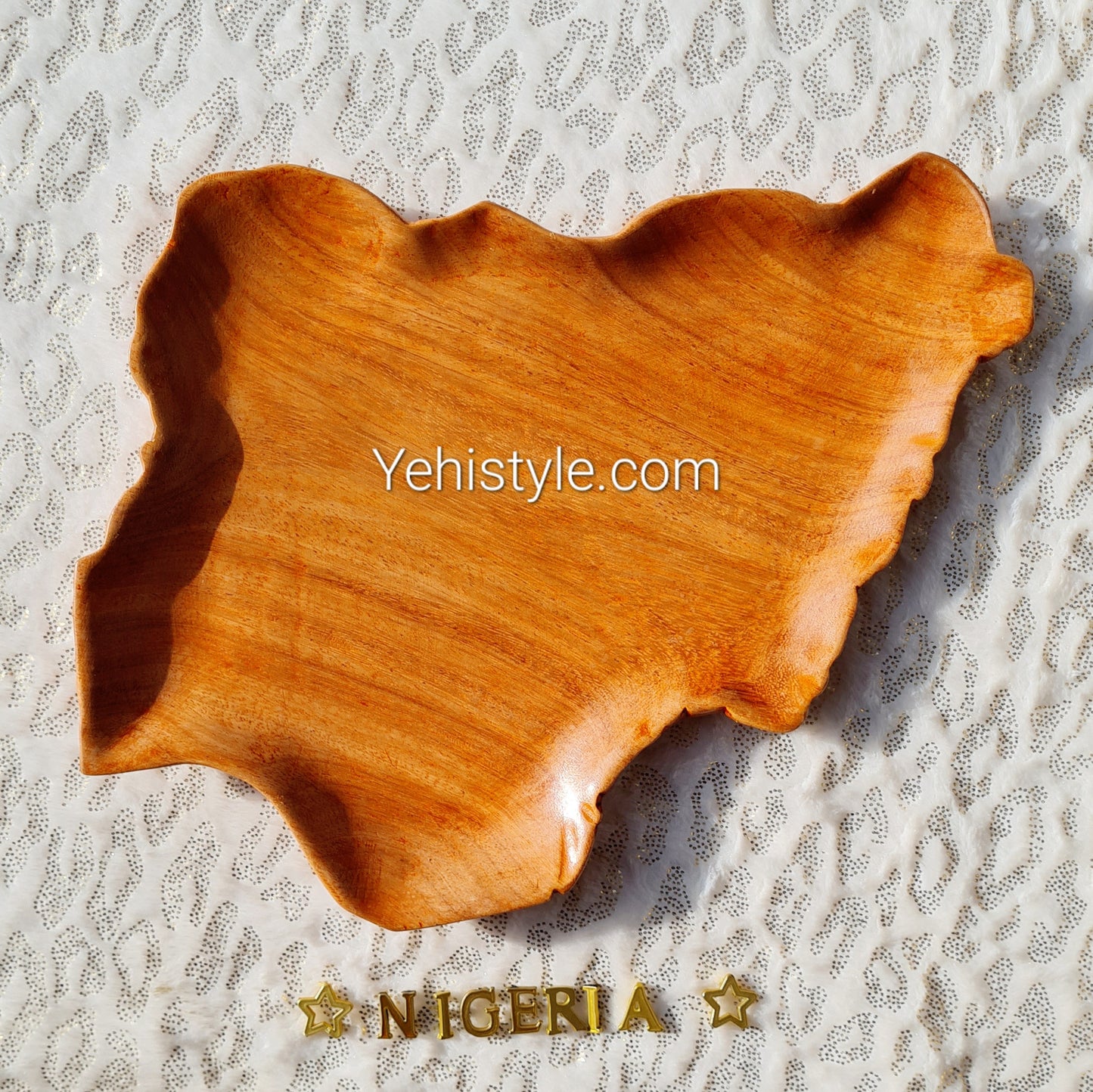 Assiette en bois Nigeria