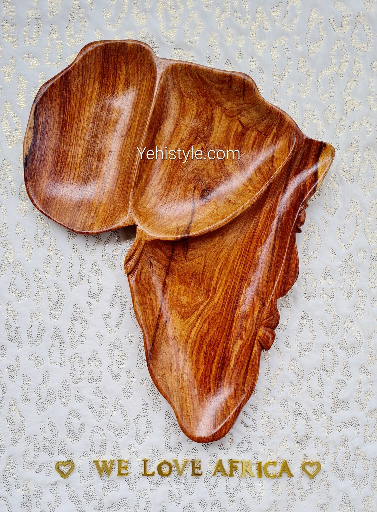 Assiette en bois Afrique - 3 compartiments avec visage sculpté