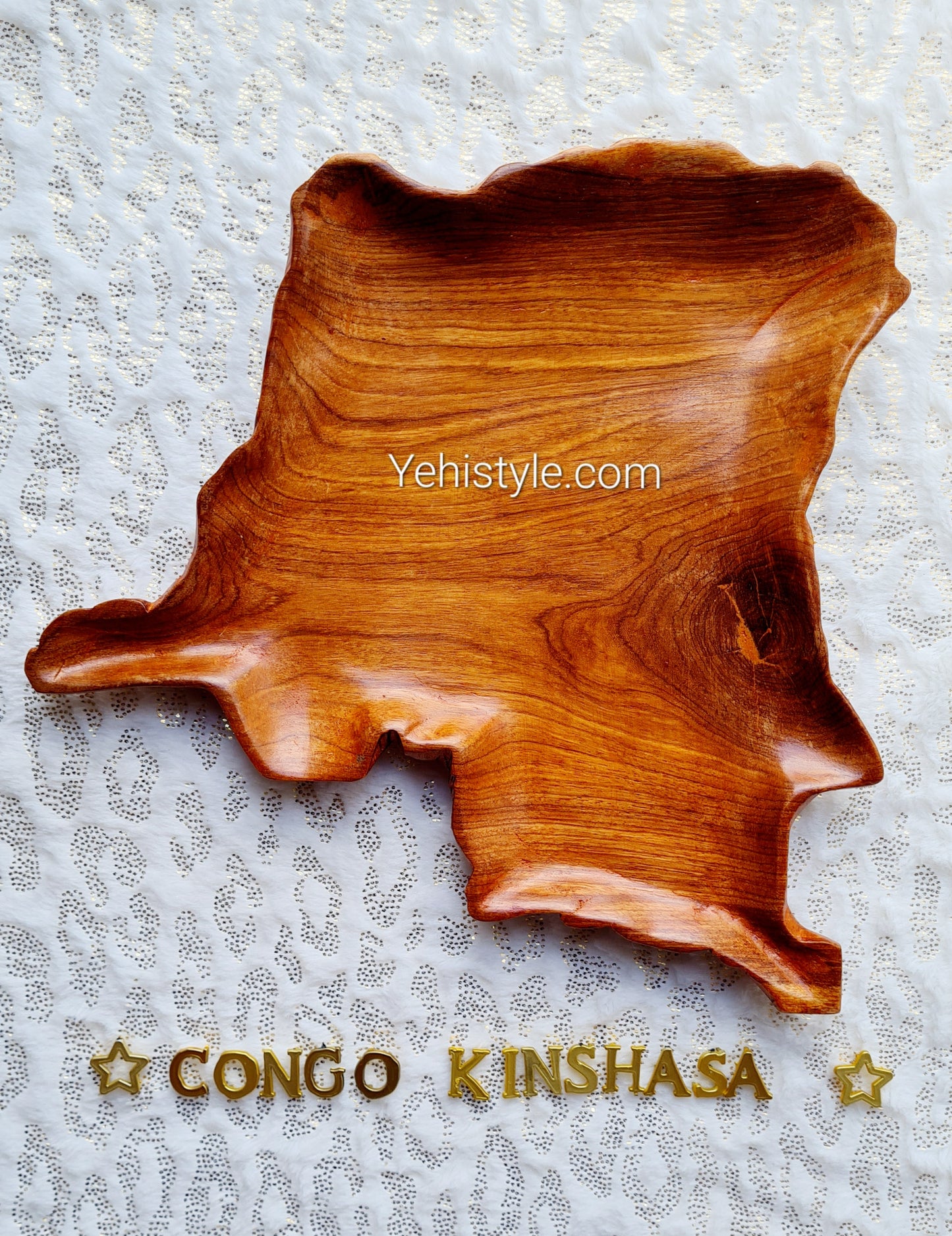 Assiette en bois Congo Kinshasa