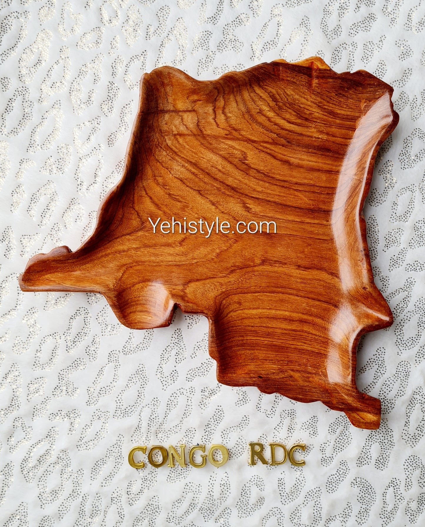 Assiette en bois Congo Kinshasa