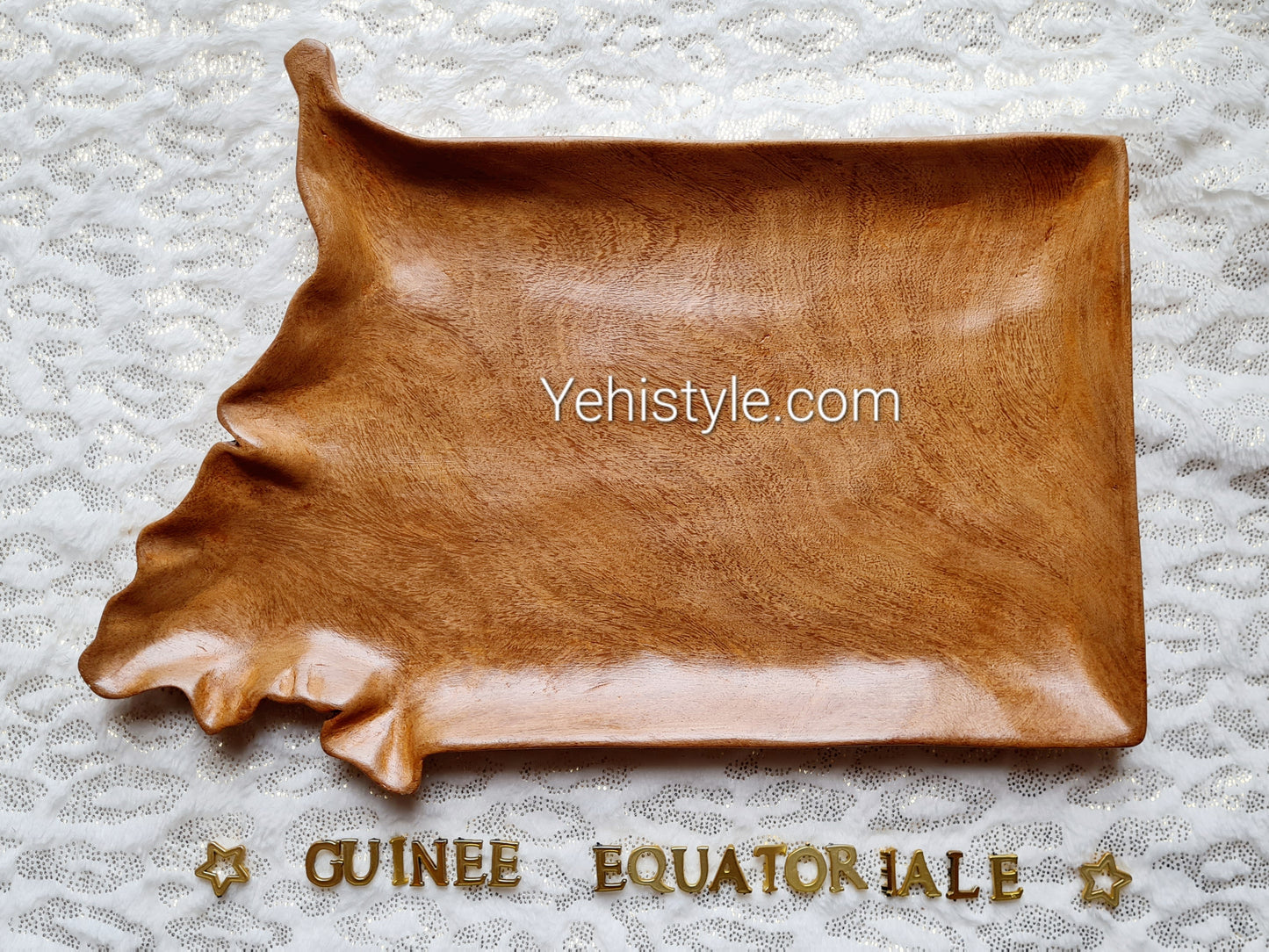 Assiette en bois Guinée Equatoriale