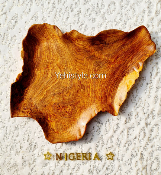 Assiette en bois Nigeria